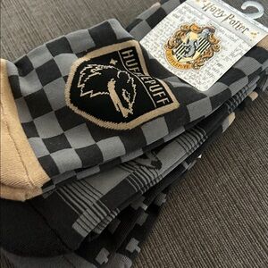 Harry Potter Hufflepuff Socks 3pack 7.5-9.5 NWT